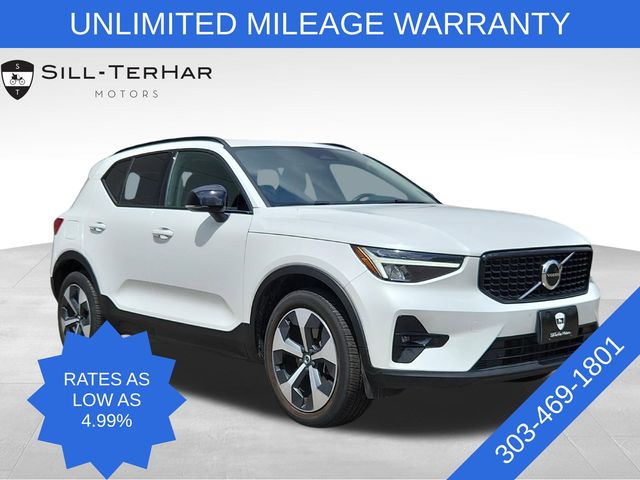 2023 Volvo XC40