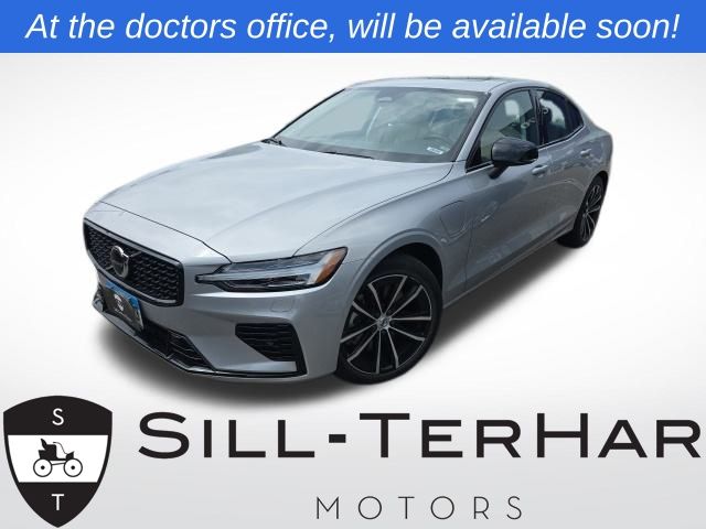 2024 Volvo S60 Recharge Plug-in Hybrid