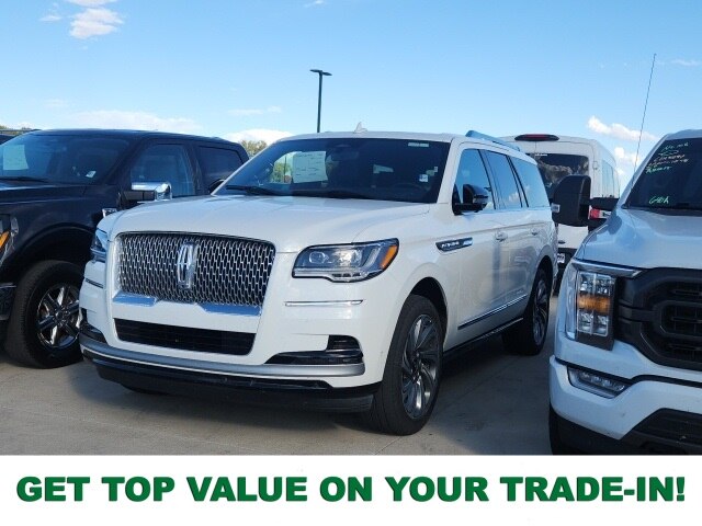 2023 Lincoln Navigator