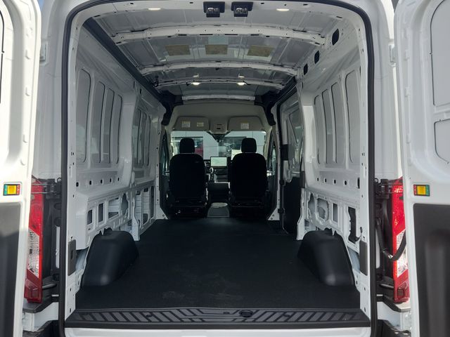 New 2026 Oxford White Ford Cargo Van image 10