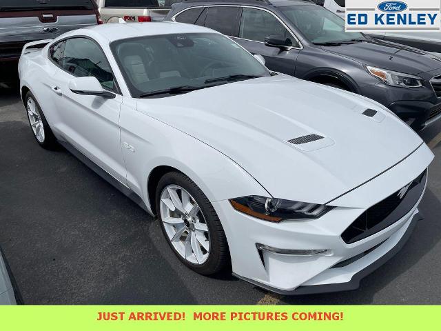 2022 Ford Mustang