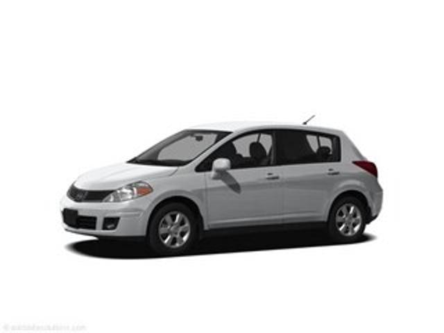 2011 Nissan Versa 1.8 S