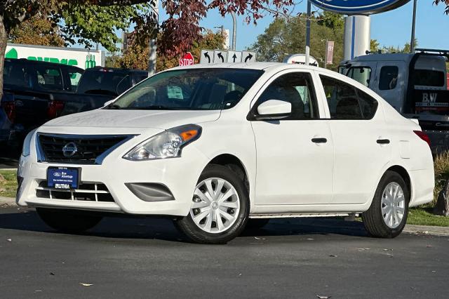 2017 Nissan Versa Sedan
