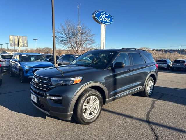 2024 Ford Explorer XLT
