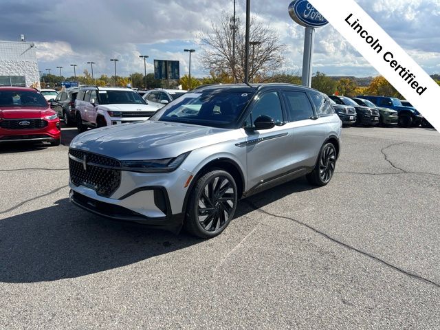 2025 Lincoln Nautilus Reserve