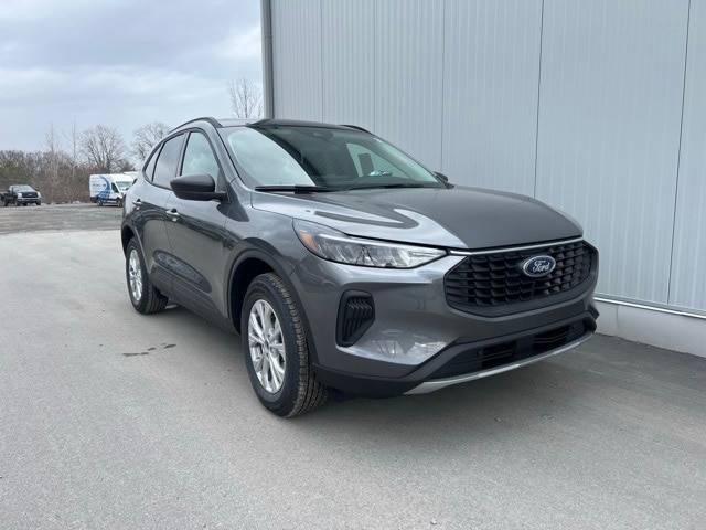 2025 Ford Escape Active's photo