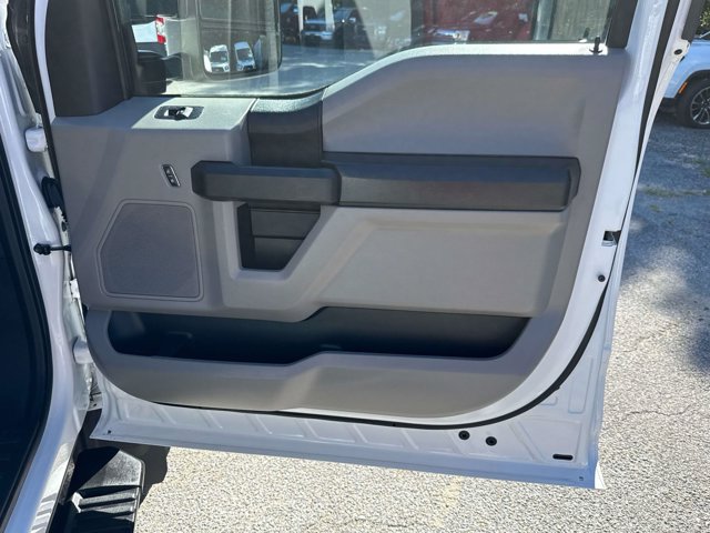 2018 Ford F-450 Super Duty XL - Photo 21