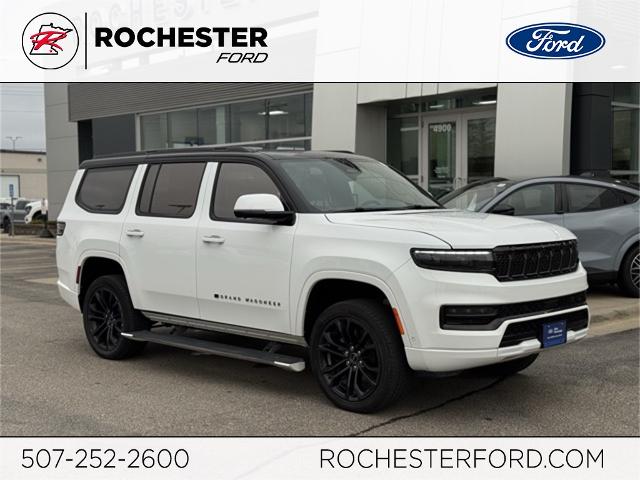 2022 Jeep Grand Wagoneer