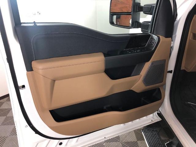 New 2026 Star White Metallic Tri-Coat Ford F-350® Lariat® image 10