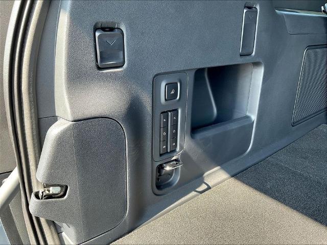 New 2027 Glacier Gray Metallic Tri-Coat Ford MAX Platinum image 79