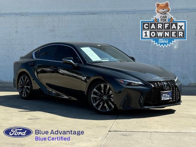 2023 Lexus IS