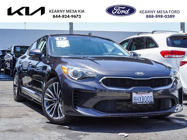 2019 Kia Stinger Base