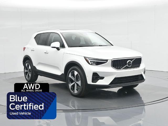 2025 Volvo XC40