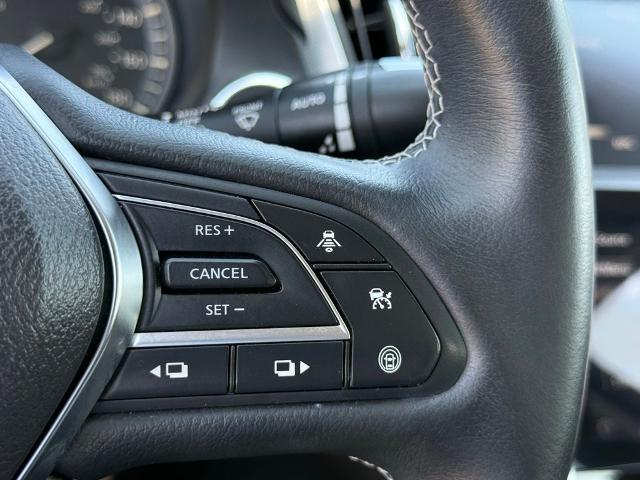Certified Used 2023 Black Obsidian INFINITI  image 13