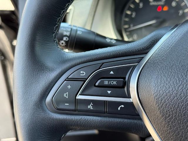 Certified Used 2023 Black Obsidian INFINITI  image 14