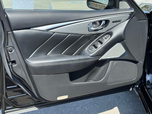 Certified Used 2023 Black Obsidian INFINITI  image 15