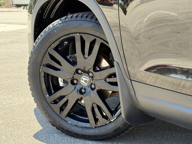 Certified Used 2021 Black Honda  image 19
