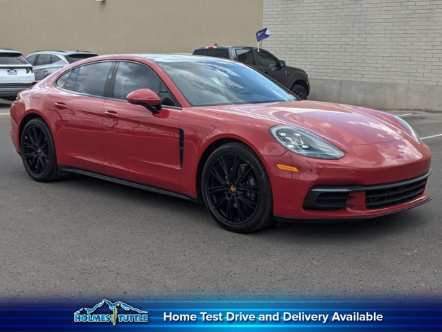 2018 Porsche Panamera Base