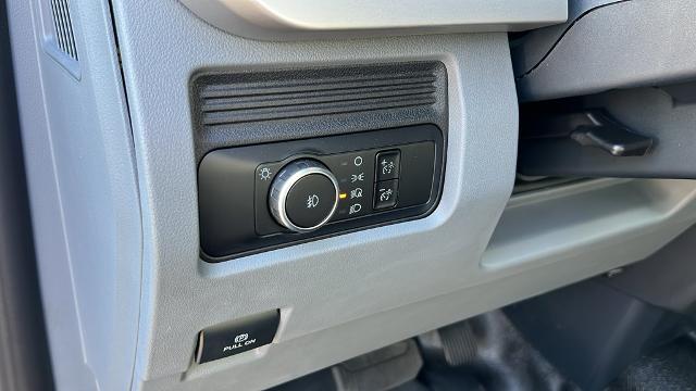 New 2026 Oxford White Ford F-350® XL image 35