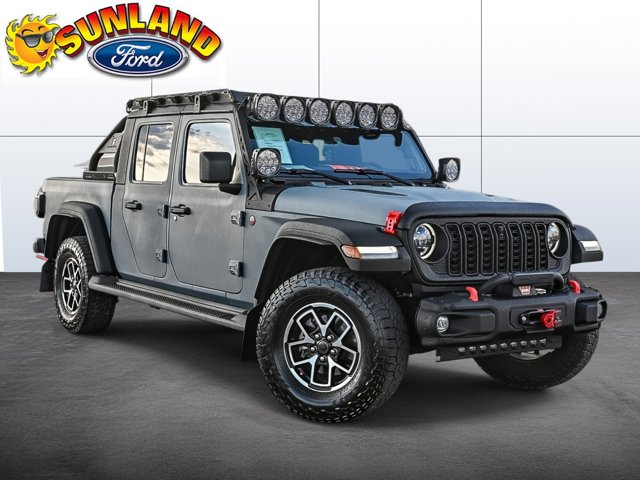 2024 Jeep Gladiator