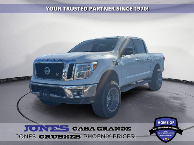 2017 Nissan Titan