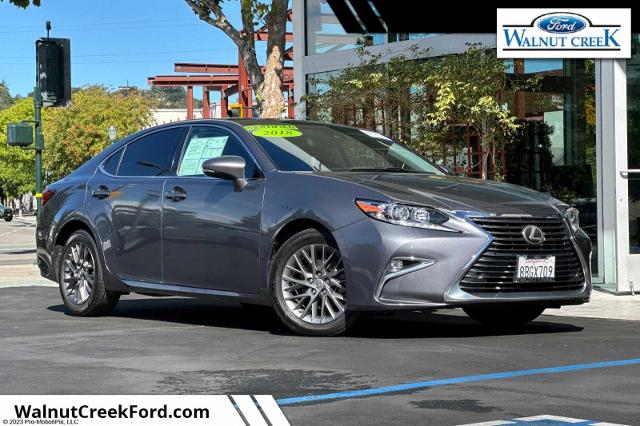 2018 Lexus ES