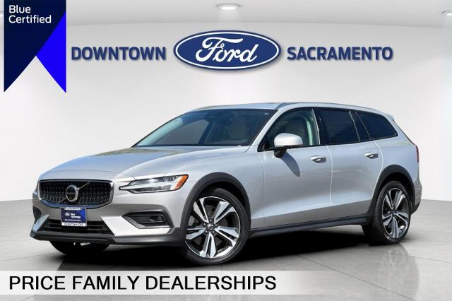 2024 Volvo V60 Cross Country