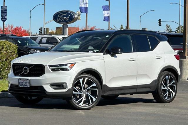 2021 Volvo XC40