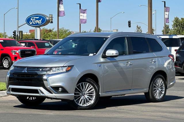 2022 Mitsubishi Outlander Phev