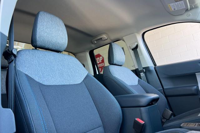 2025 Ford Maverick XLT - Photo 40