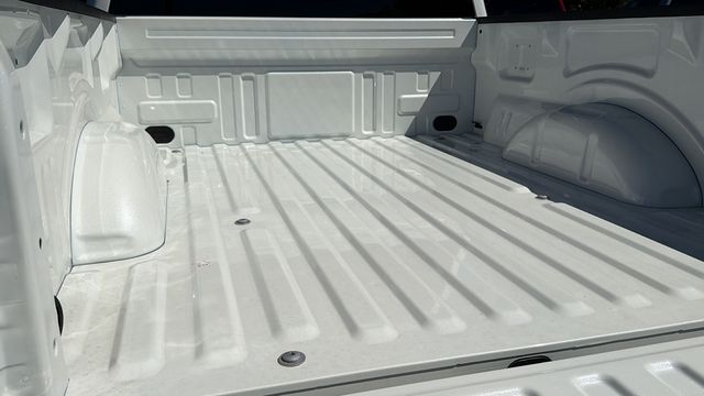 New 2026 Star White Metallic Tri-Coat Ford Lariat® image 50