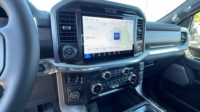 New 2026 Oxford White Ford Lariat® image 64