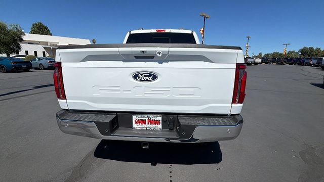 New 2026 Oxford White Ford Lariat® image 41