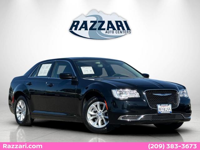 2023 Chrysler 300