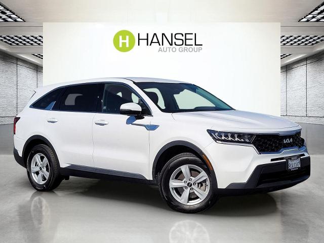 2022 Kia Sorento LX