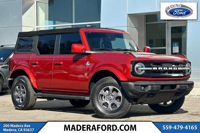 2022 Ford Bronco Outer Banks 4x4's photo