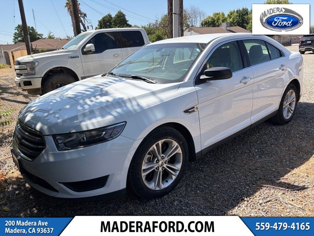 2017 Ford Taurus SE