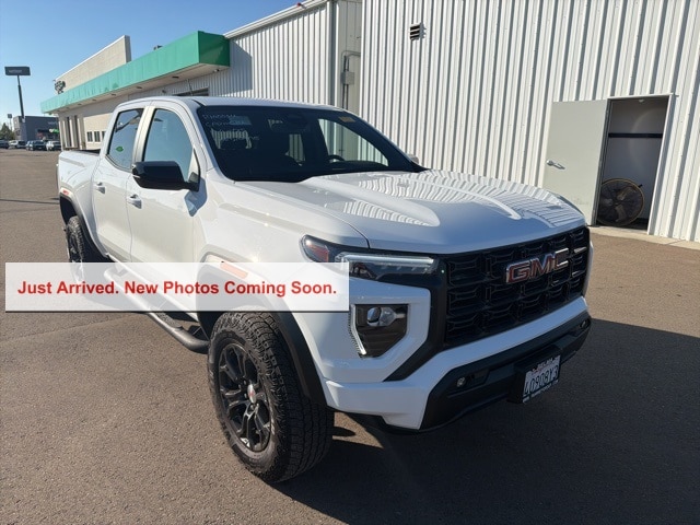 2024 GMC Canyon
