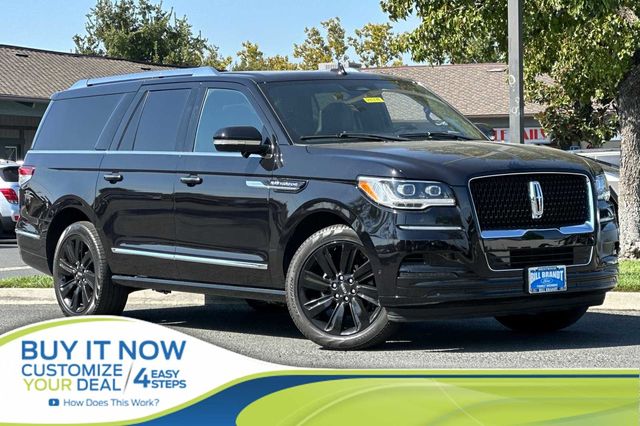 2023 Lincoln Navigator L