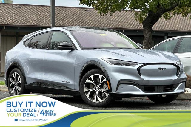 2022 Ford Mustang Mach-e