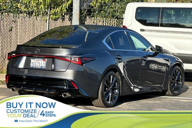 2023 Lexus IS