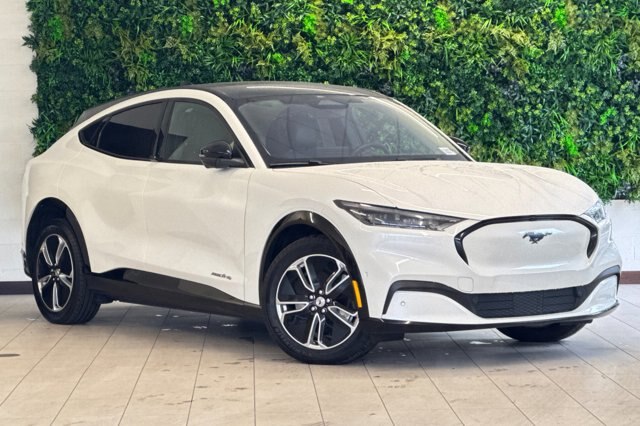 2023 Ford Mustang Mach-e