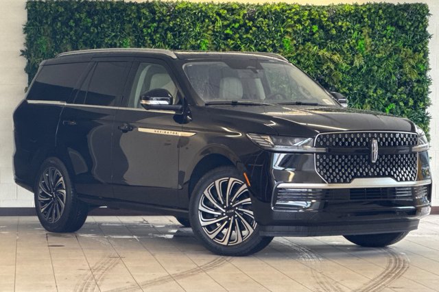 2025 Lincoln Navigator