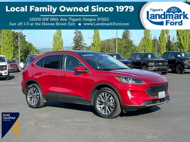 2022 Ford Escape Titanium