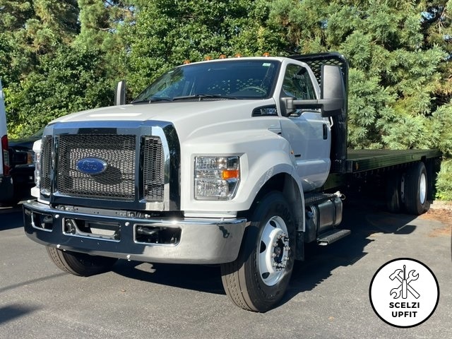  Ford F-650 Straight Frame