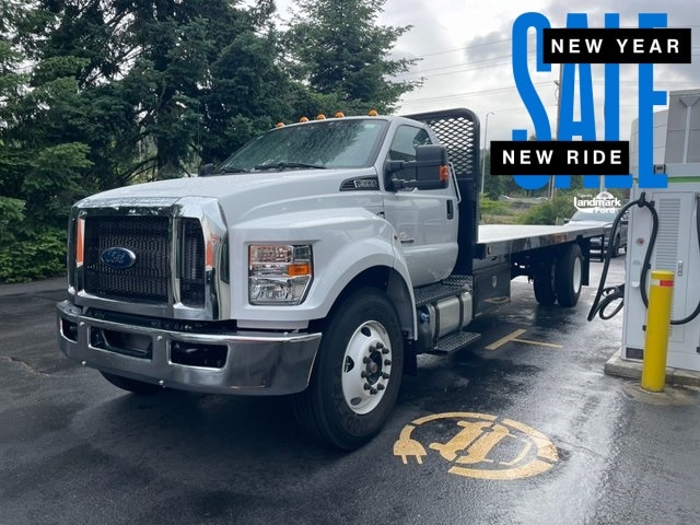  Ford F-650 Straight Frame