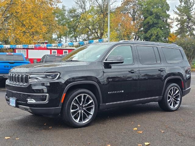 2022 Jeep Wagoneer