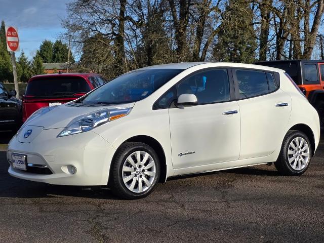 2016 Nissan LEAF S-24