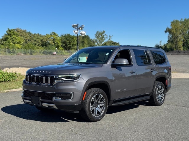 2022 Jeep Wagoneer