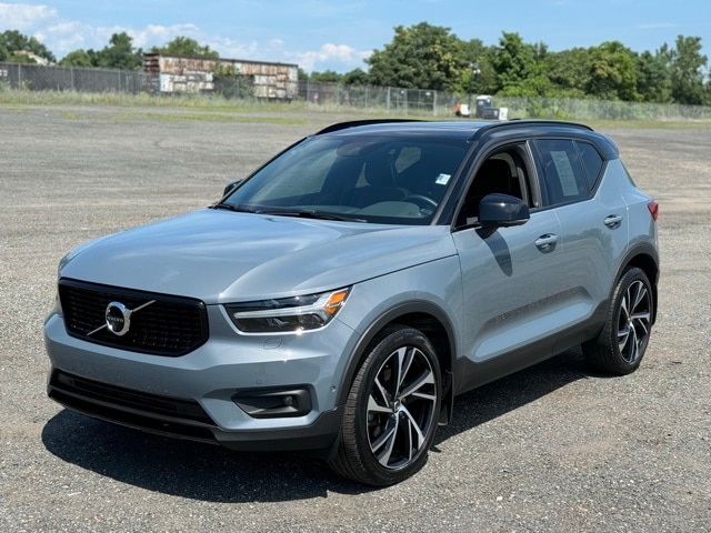 2022 Volvo XC40